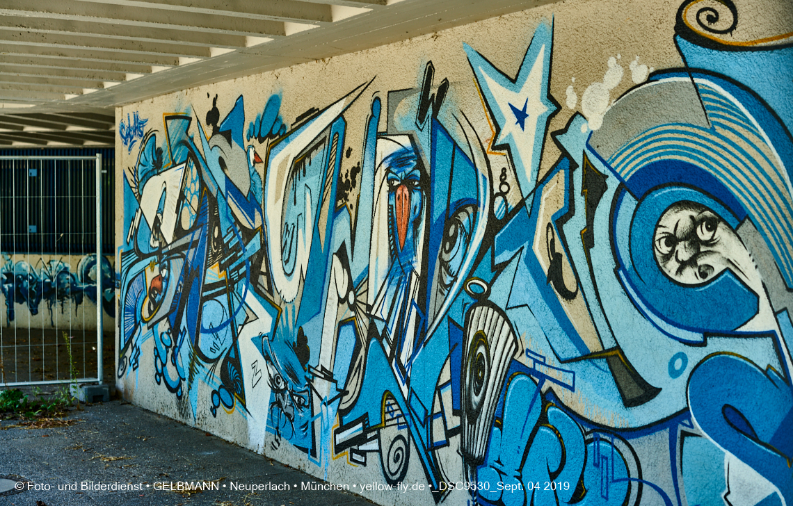 04.09.2019 - Einkaufs- und Wohnzentrum Quiddestraße in Neuperlach